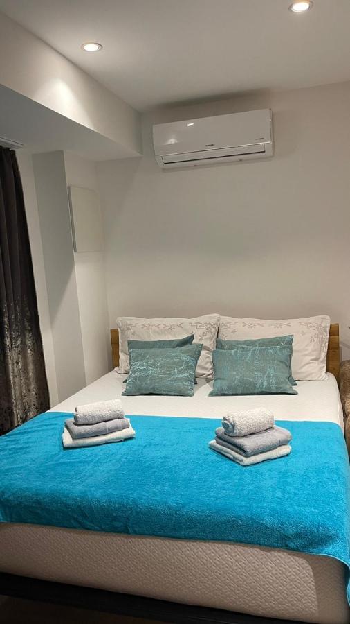 Visoko New Concept - 7 Minutes From The Pyramids - City Center Bagian luar foto
