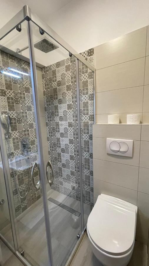 Visoko New Concept - 7 Minutes From The Pyramids - City Center Bagian luar foto