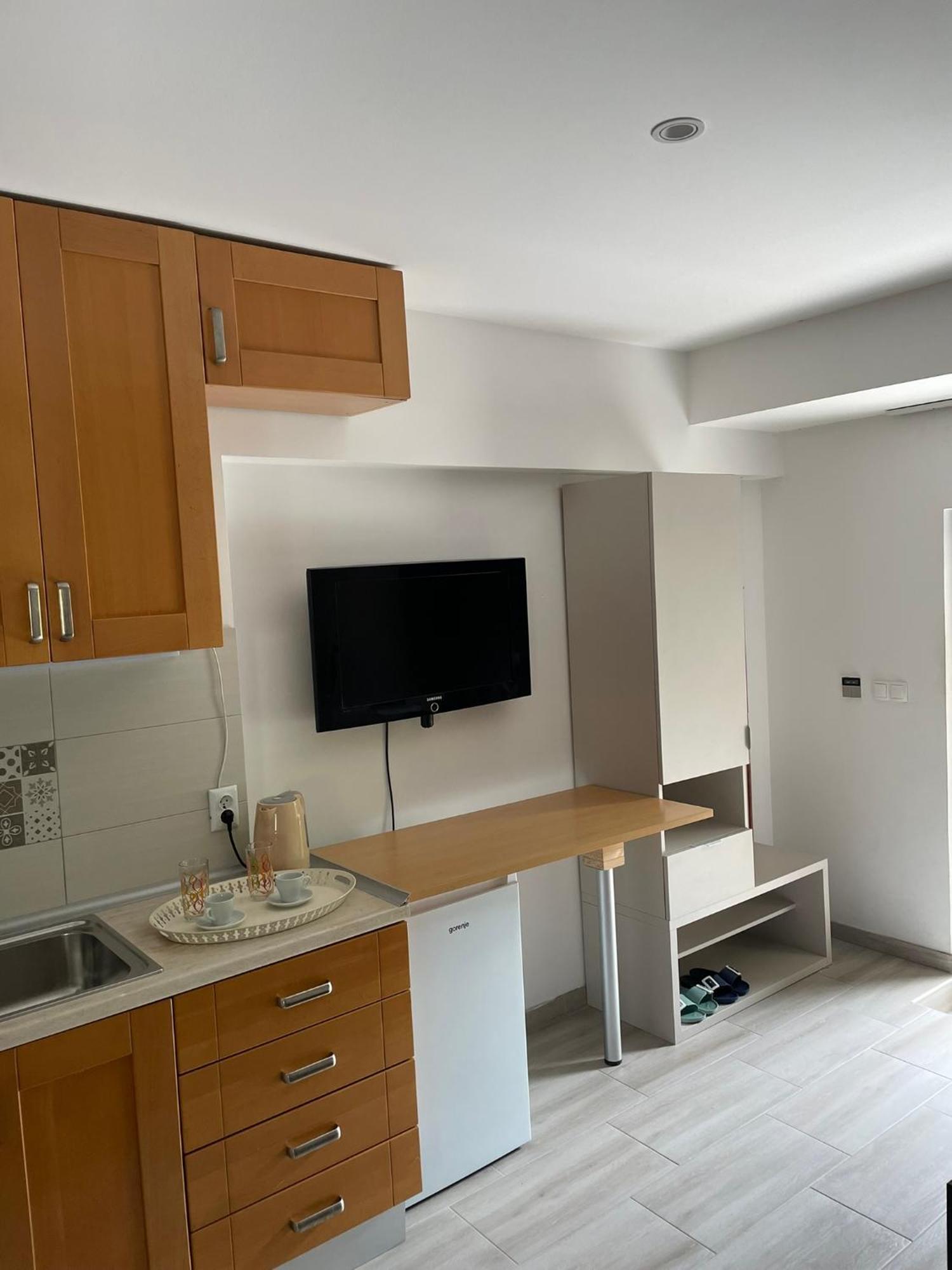 Visoko New Concept - 7 Minutes From The Pyramids - City Center Bagian luar foto